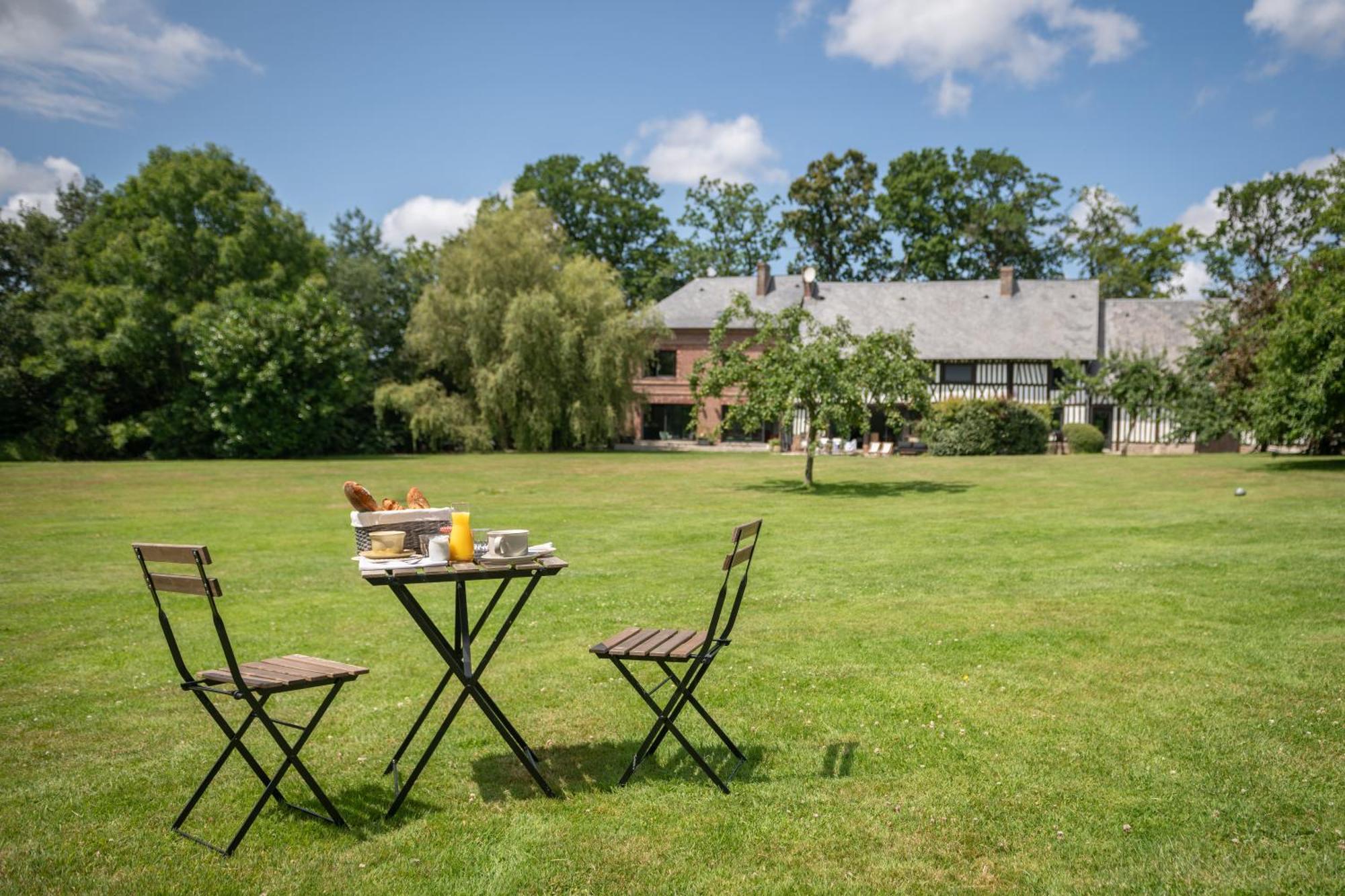 Le Manoir De La Campagne Hotel Yebleron ภายนอก รูปภาพ